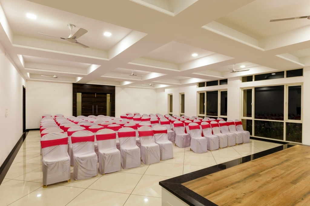 Hira Shree Lake City - F Building 