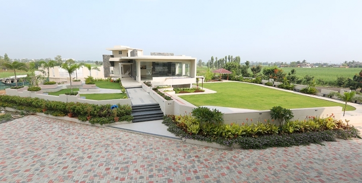 Club House